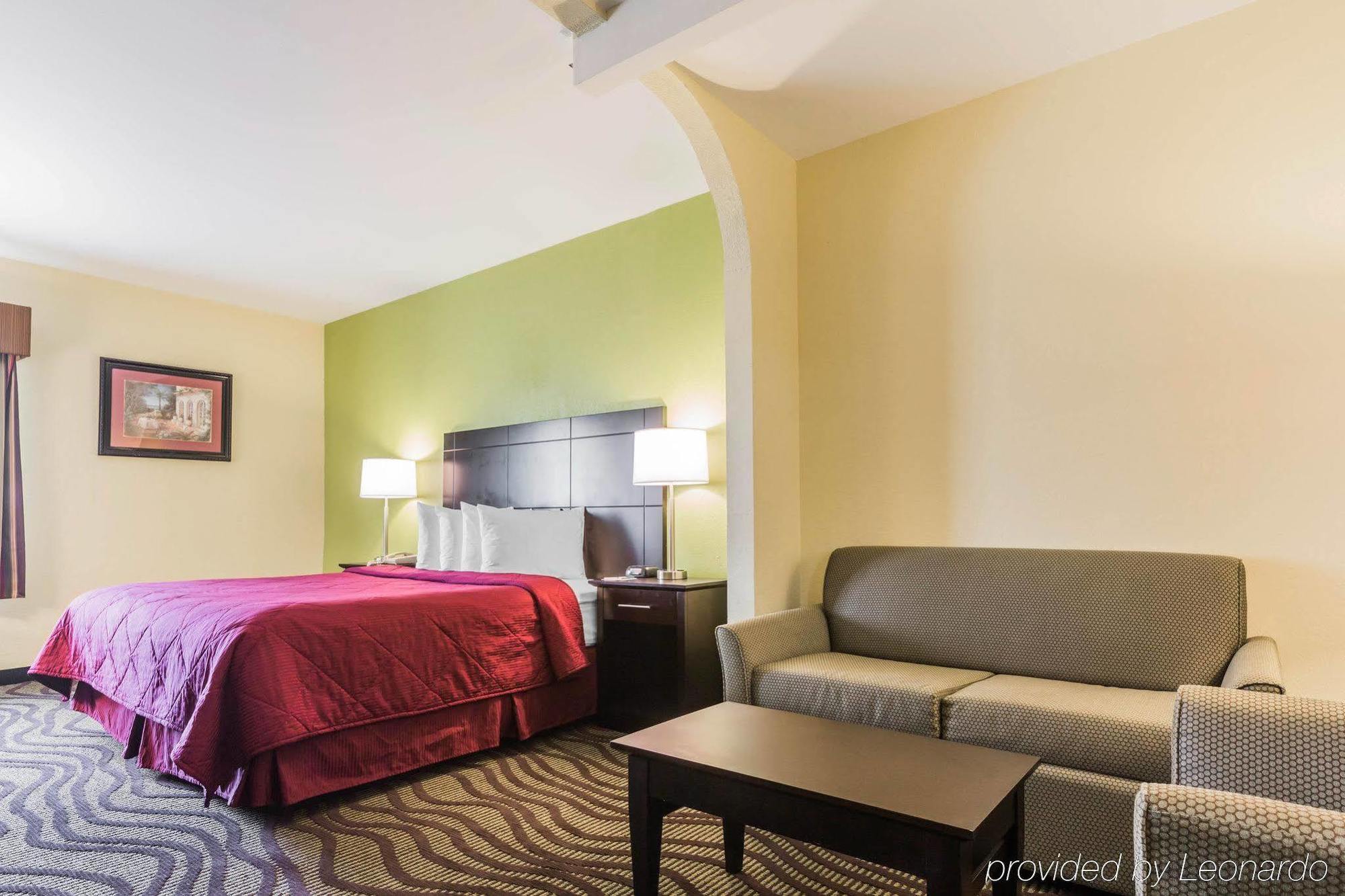 Quality Inn & Suites North Montgomery Eksteriør bilde