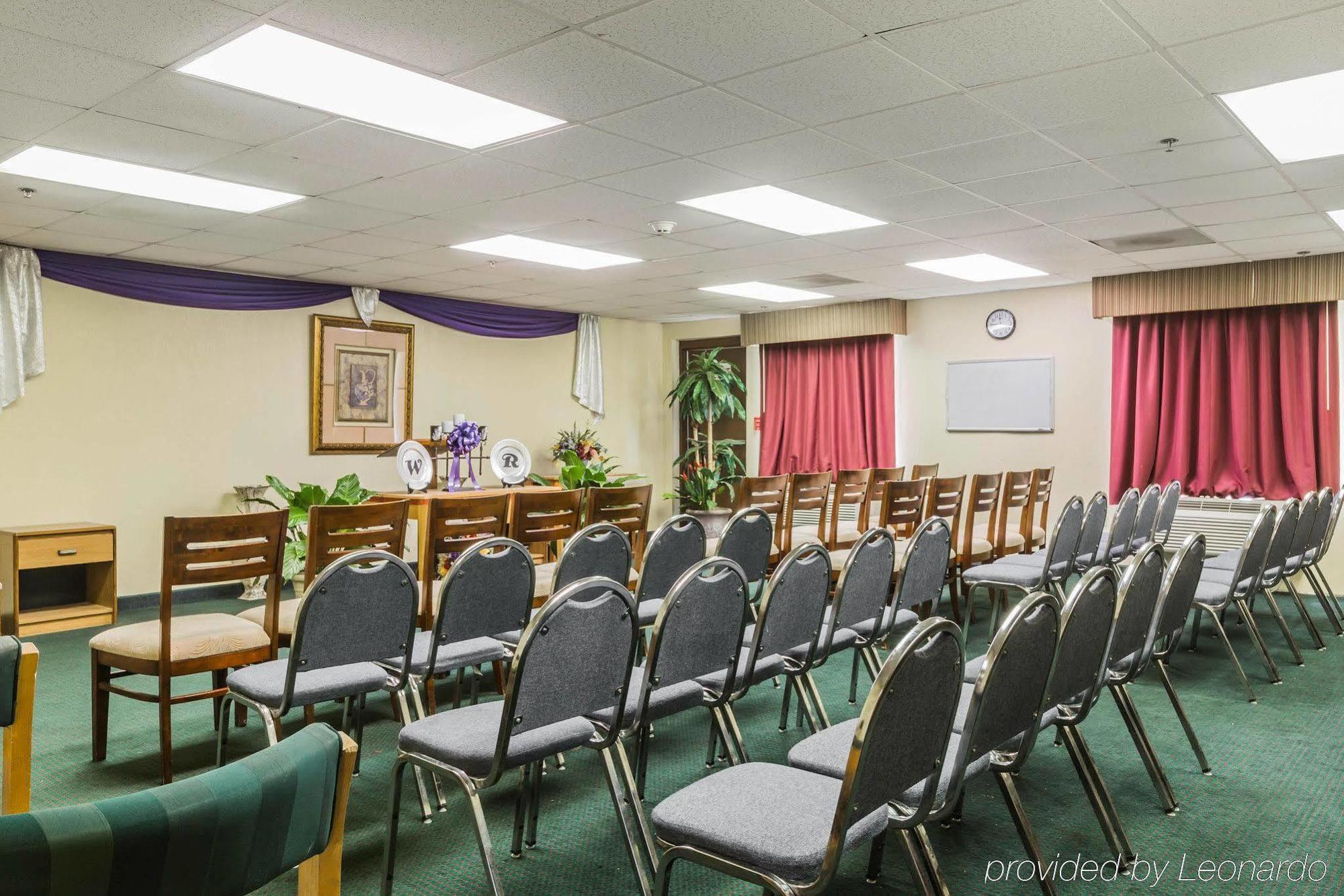 Quality Inn & Suites North Montgomery Eksteriør bilde