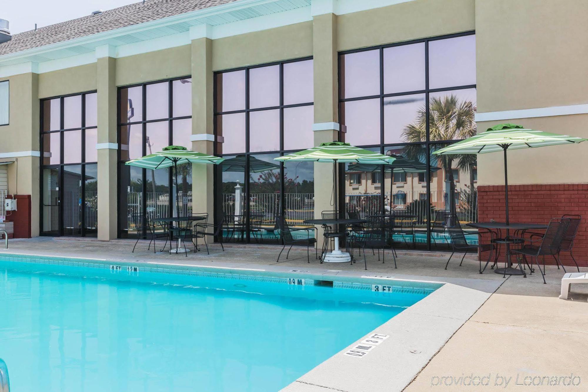 Quality Inn & Suites North Montgomery Eksteriør bilde