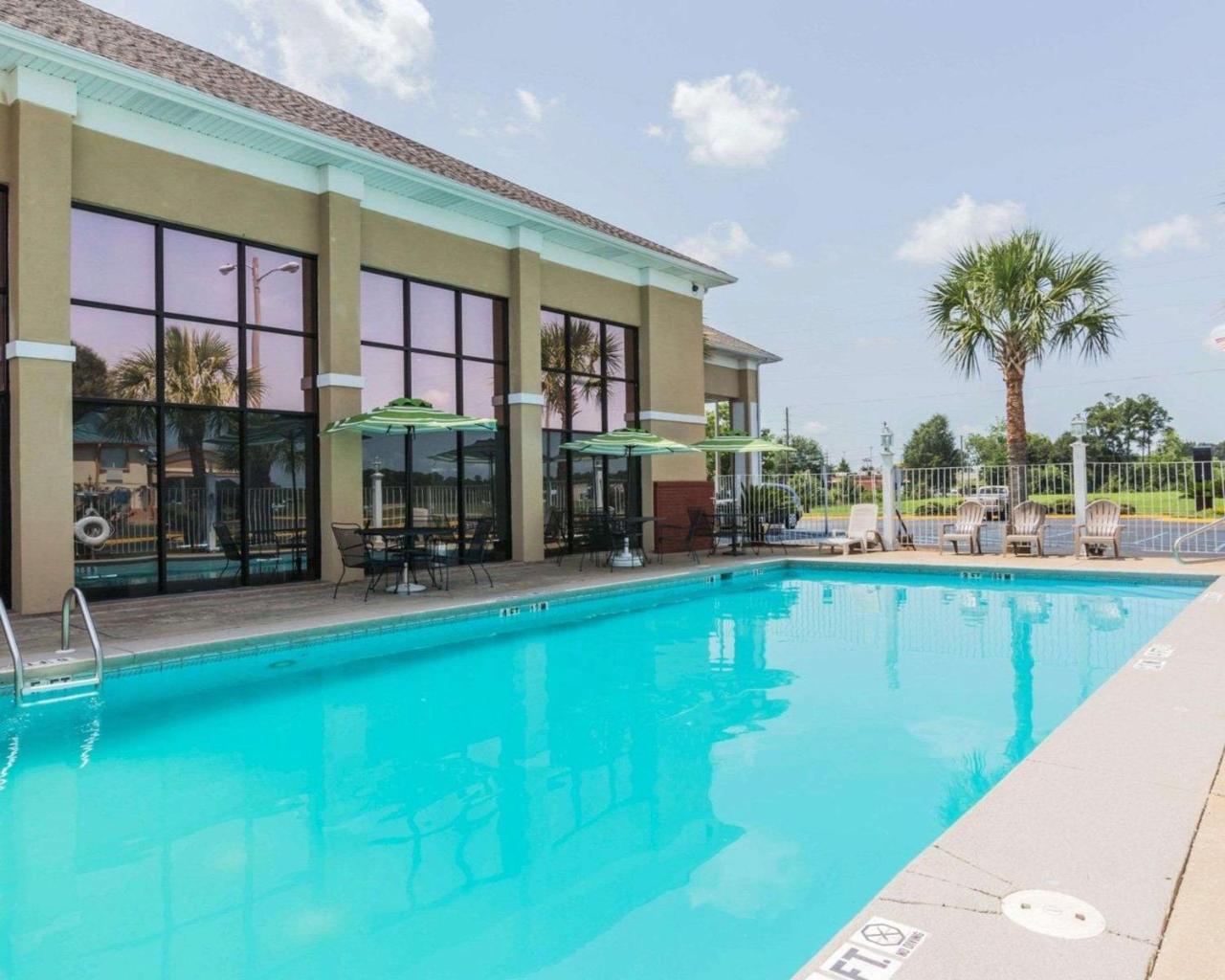 Quality Inn & Suites North Montgomery Eksteriør bilde