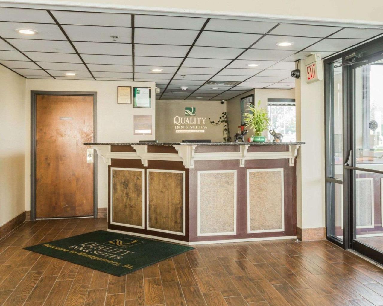 Quality Inn & Suites North Montgomery Eksteriør bilde
